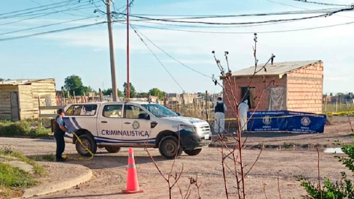 Asesinato En Viedma Pararon En Su Casa Y Le Pegaron Tres Tiros