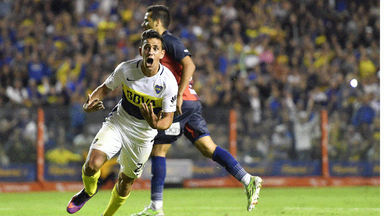 Con la vuelta de Gago, Boca goleó a Arsenal y quedó como único líder del torneo
