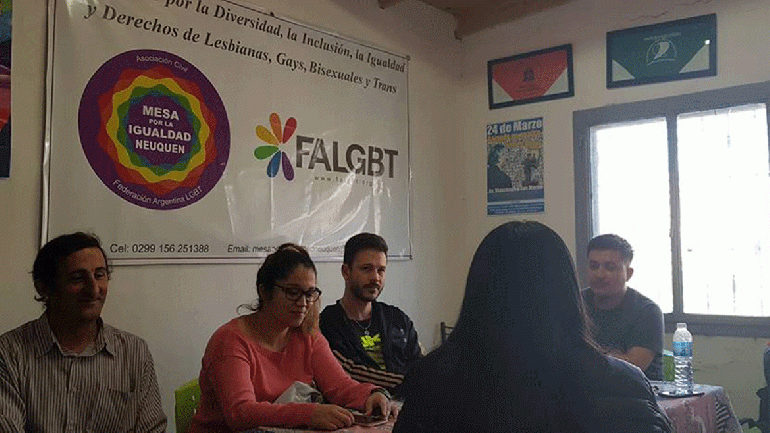Por su orientación sexual, docente denunció que la presionaron a dejar el trabajo