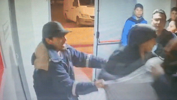La pelea se registró en un boliche de Rincón de los Sauces
