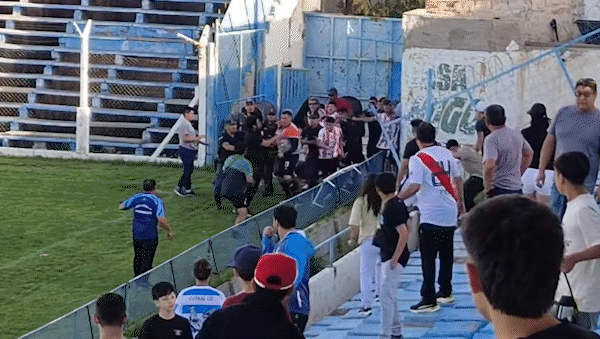 Escándalo en Cutral Co: violencia tras el partido Alianza vs San Patricio en el Regional Amateur | LMCipolletti.com Escándalo en Cutral Co: violencia tras el partido Alianza vs San Patricio en el Regional Amateur