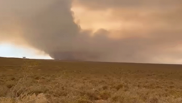 incendios en chubut: dos rayos encendieron campos en trelew y uno de los focos aun esta descontrolado
