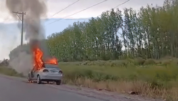 El vehículo se incendió a solo 400 metros del Motel Cucú.&nbsp;