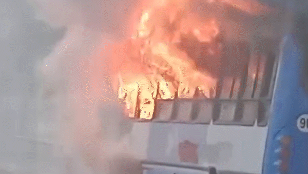 El incidente se registró a la salida de los estudiantes en un colegio de General Roca.&nbsp;