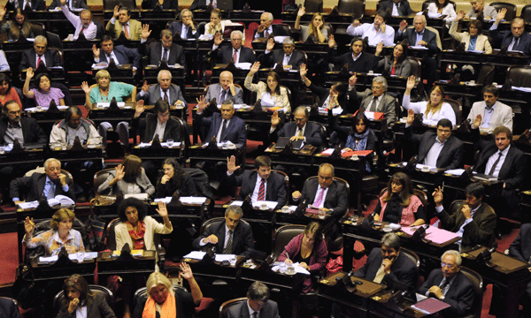 Diputados dio media sanción al 82% móvil