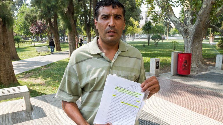 Matías Villablanca pide a la Justicia que le entreguen su casa, para poder estar junto a sus hijas.