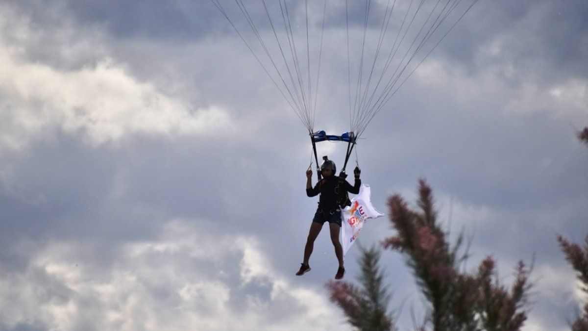 Highline Latinoamérica, una aventura de altura | Isla Jordán, increíble - LMCipolletti.com