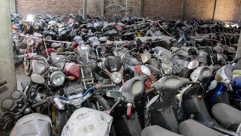 Motos y autos secuestrados en Cipolletti
