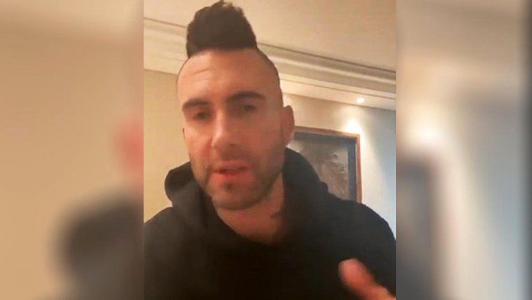 El cantante de Maroon 5 pidió perdón con historias de Instagram.