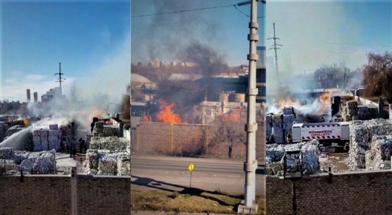 El incendio en la papelera está controlado en un 90 por ciento 