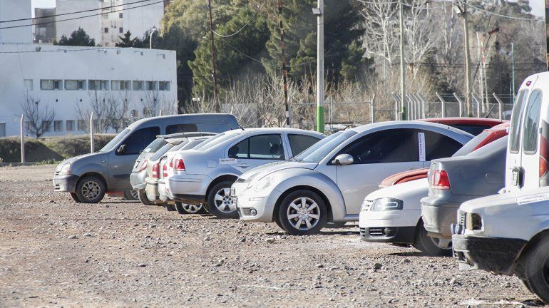 Adolescente de 15 a&ntilde;os le sac&oacute; el auto a su pap&aacute; e intent&oacute; escapar de la Polic&iacute;a