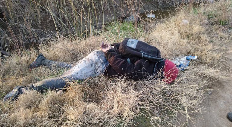 Lo golpearon en la cabeza para robarle y terminaron presos