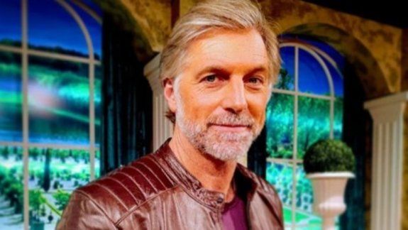 Rial no vuelve a Intrusos y Horacio Cabak toma su lugar