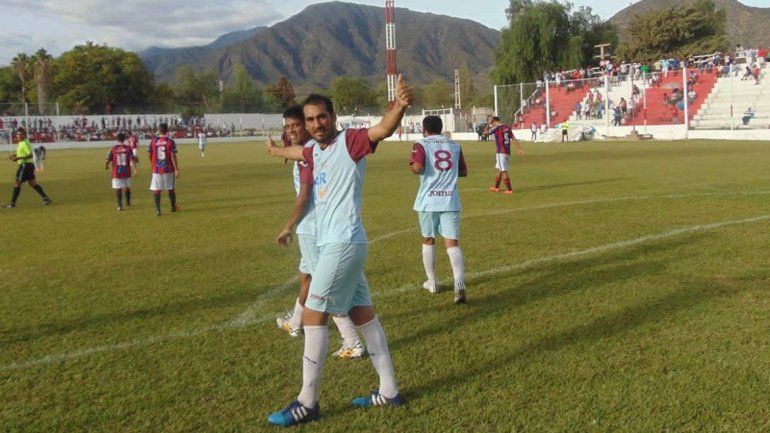 Farías no le esconde a nadie que quiere venirse para el sur.