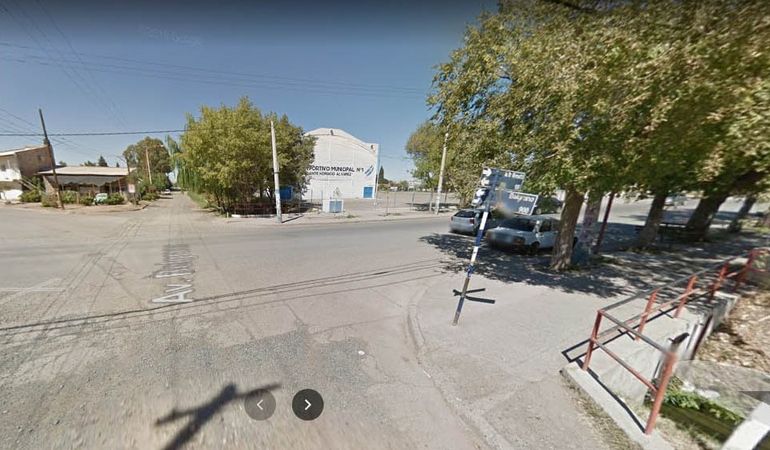 Una mujer desvalijó un carrito de panchos y cumplió una probation