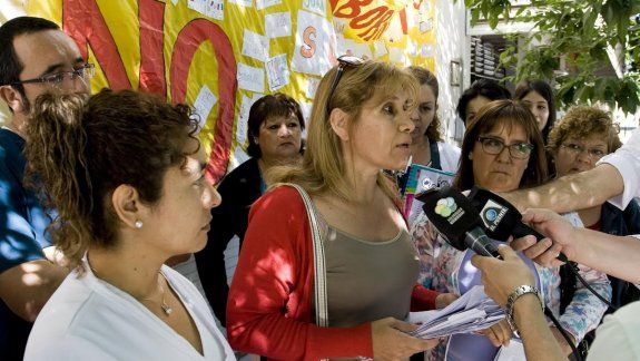 radio abierta y recoleccion de firmas en apoyo a la laboral 4