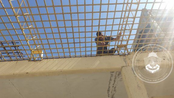 Atrapan a tres presos cuando intentaban fugarse con una ingenioso truco casero