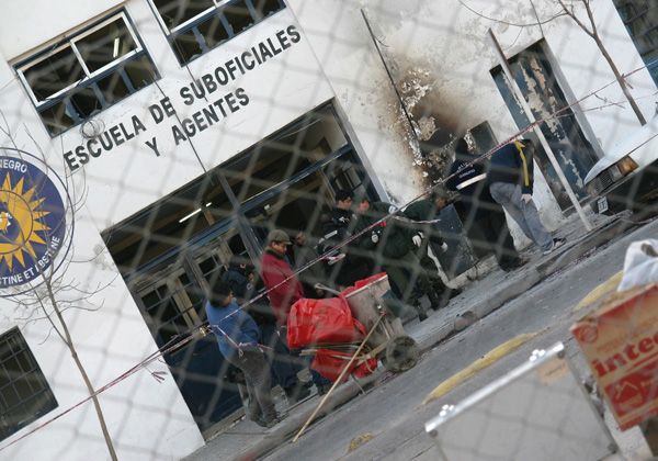 Peritajes a explosivos, hermetismo y nuevas atribuciones de grupos anarquistas