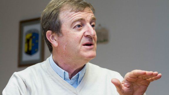 El intendente no se puso nota, pero evaluó positivamente su primer año, marcado por conflictos sociales  y la definición de trasladar la basura a la planta de reciclaje de Neuquén.