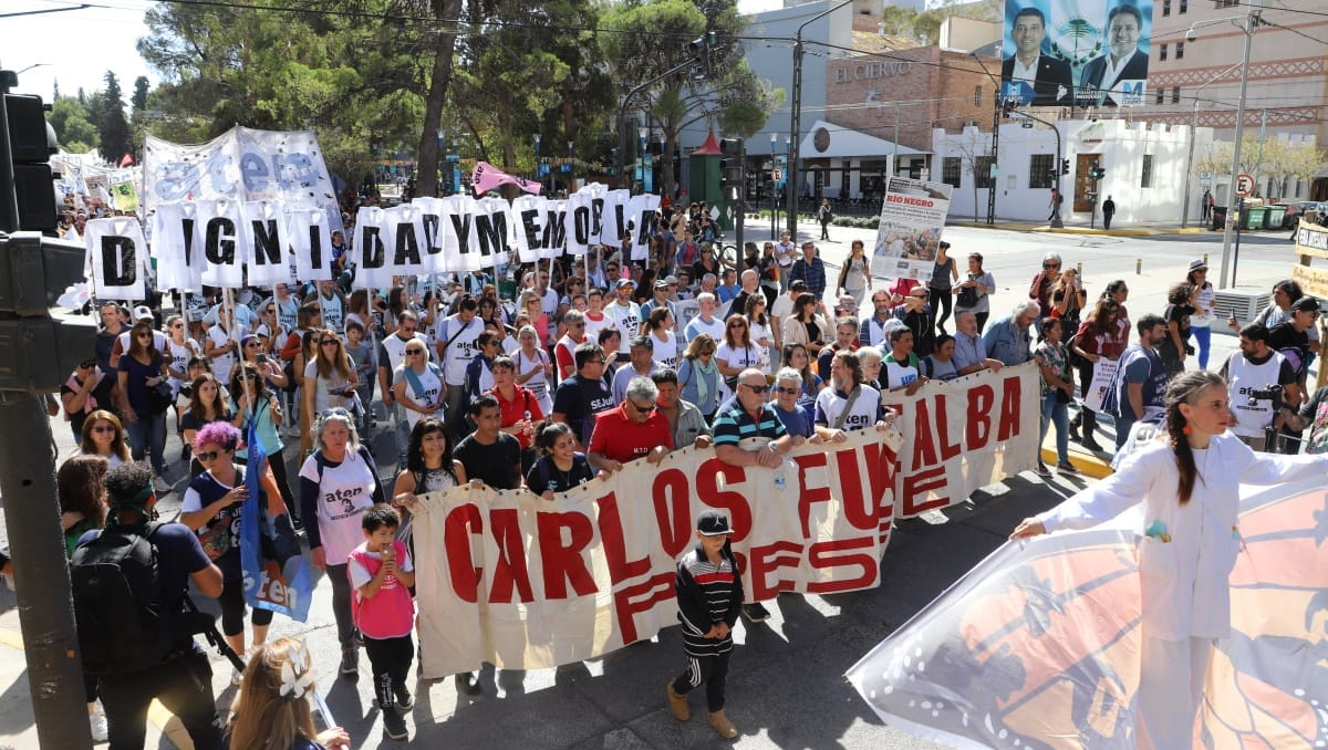 ATEN marchó por el centro de Neuquén a 16 años del crimen de Carlos Fuentelba