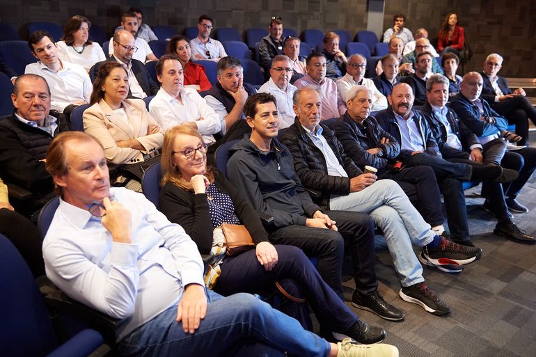 Carreras se interiorizó en la gestión hídrica de Israel. 