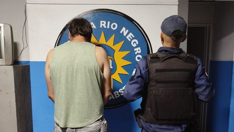 El hombre fue detenido en el interior de la casa de su pareja