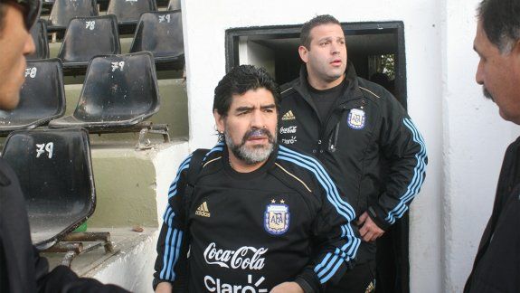 Visita sorpresa y un recuerdo imborrable con Maradona