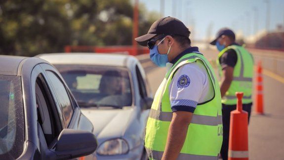 COVID-19: sugieren a los policías medidas estrictas de limpieza