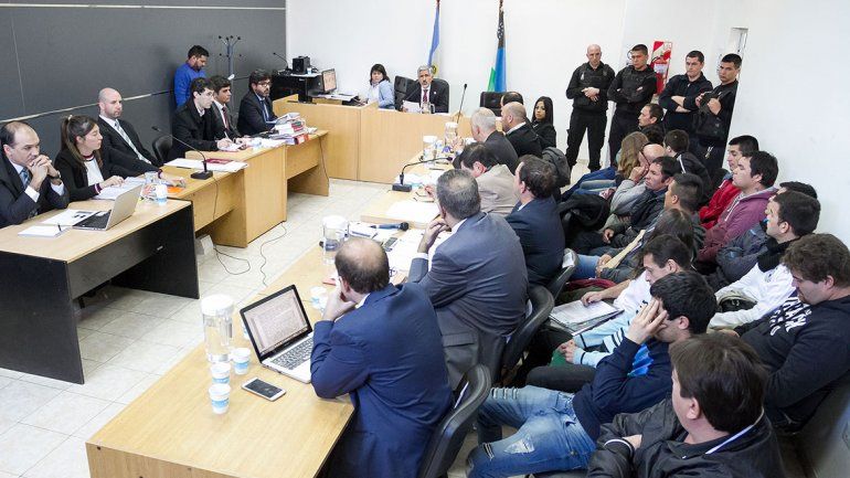 Hoy será la última audiencia previa al juicio contra 17 sospechosos.