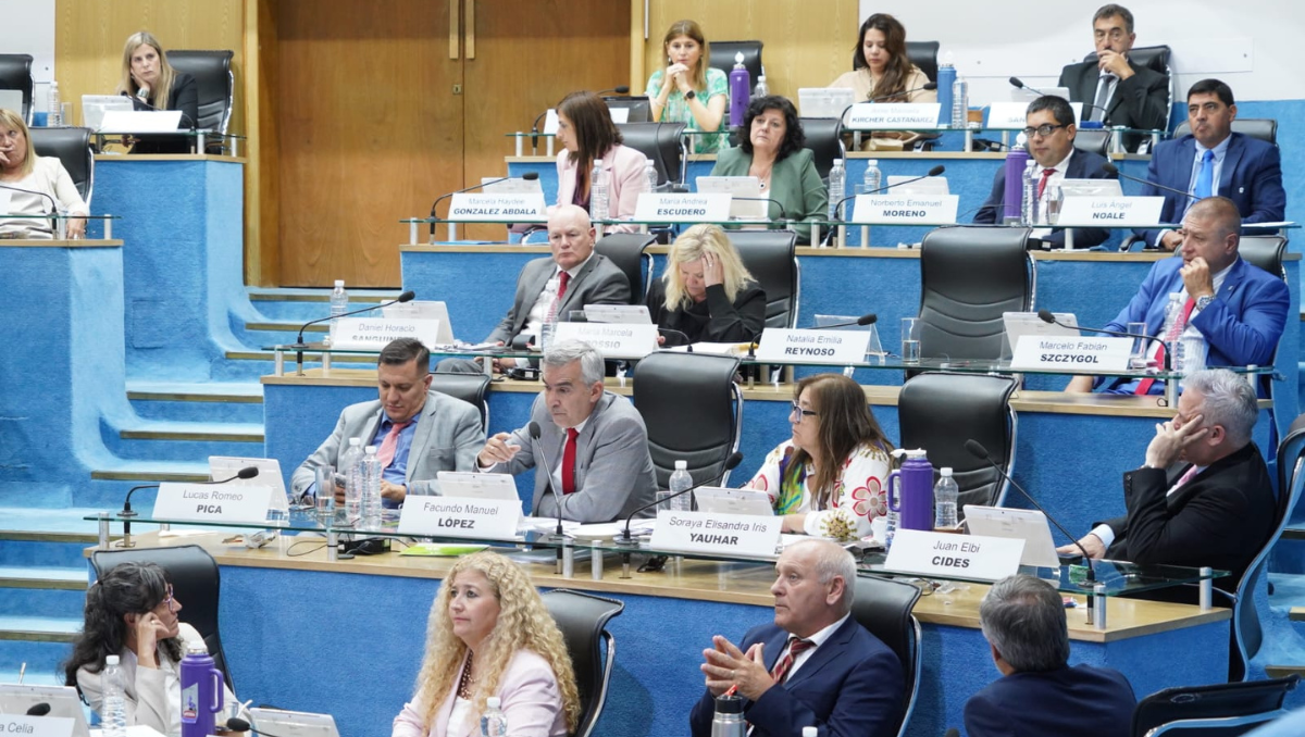 Diputados aprobaron presupuesto 2025 por más de 2 billones de pesos
