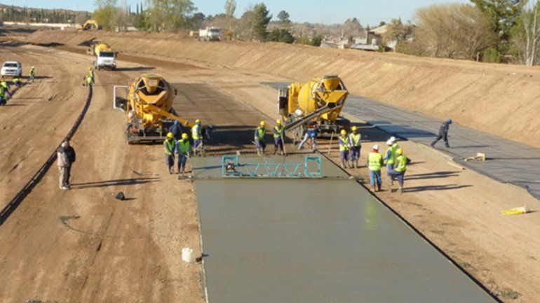 Se quemó la cara con brea en una obra, no tenía ART pero la empresa deberá pagarle $80 mil