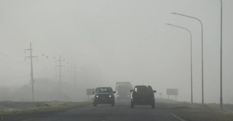 El alerta meteorológico anticipa “posibles fenómenos con capacidad de daño y riesgo de interrupción momentánea de actividades cotidianas”.
