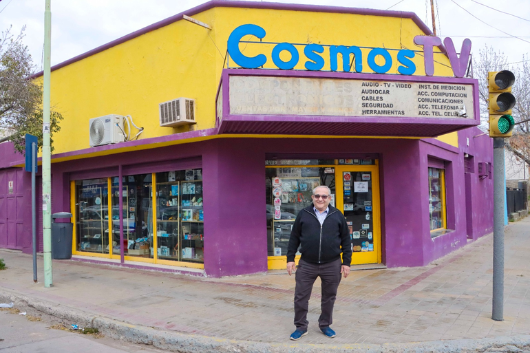 Cosmos TV y Don Carmelo, toda una vida al servicio de los cipoleños