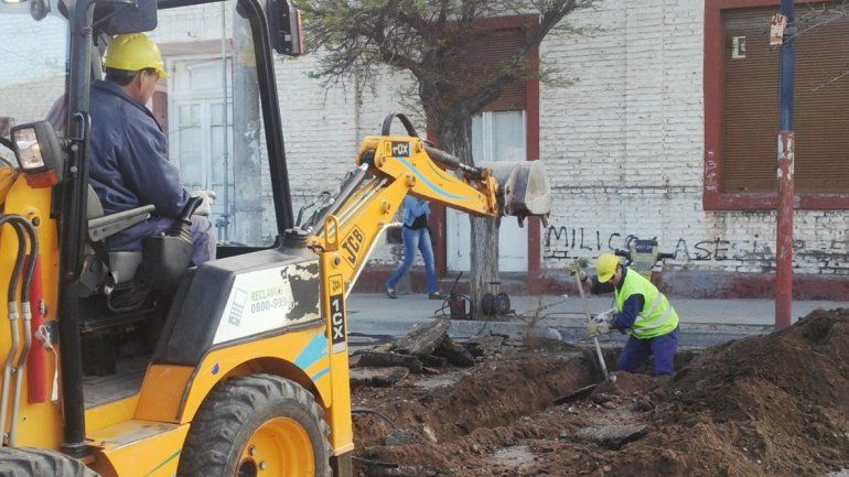 Apuran la extensión de  las redes de agua y cloacas