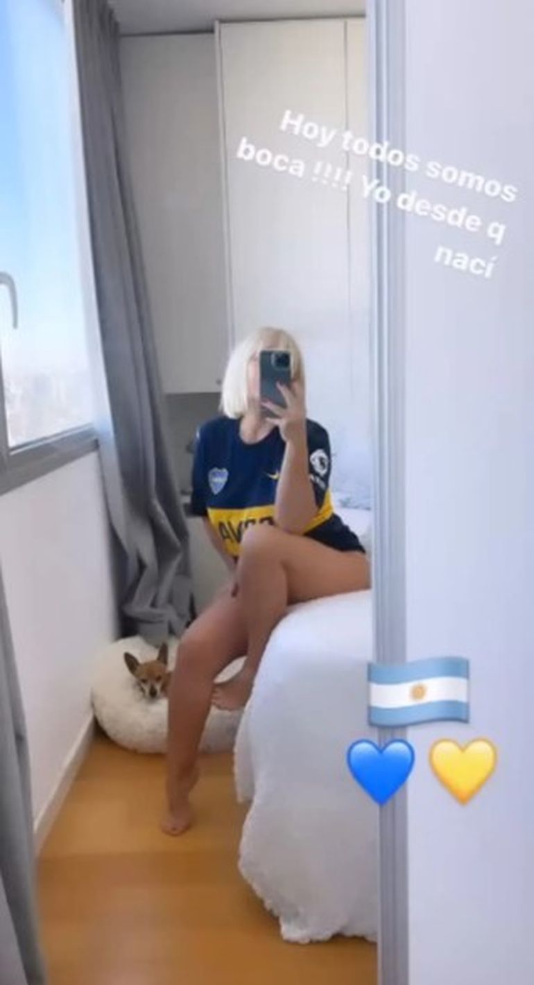 La mamá de Wanda Nara se sacó una foto sexy con la camiseta de Boca y estalló la polémica.