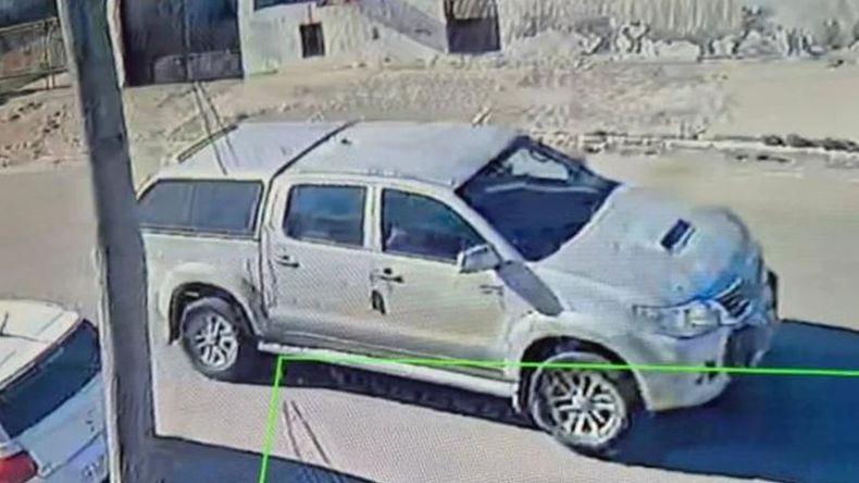 La camioneta de Pedro Kreder y Juana Morales, los dos jubilados que son buscados en Comodoro Rivadavia.