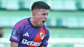 Thiago Almada convirtió su primer gol en River.