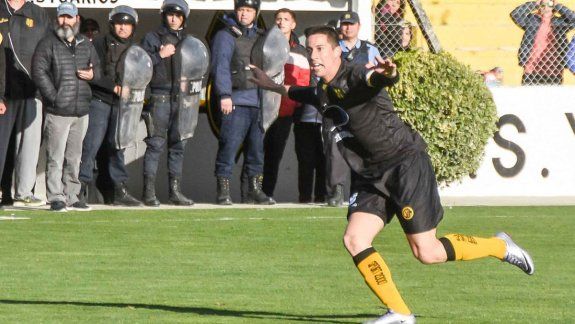 Ganaron Madryn y Olimpo