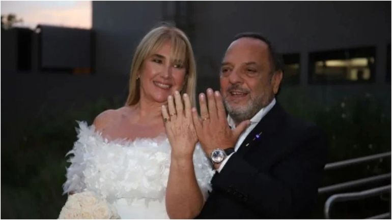 La grave pelea que casi se da en el casamiento de Baby Etchecopar