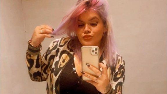 Filoso comentario de Morena Rial contra la ex de su papá