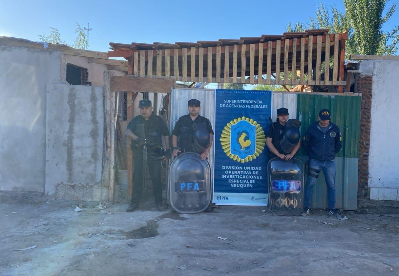 Tres detenidos y gran cantidad de droga secuestrada en Cipolletti