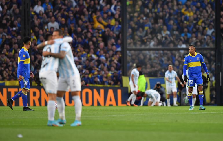 Atlético Tucumán da el golpe en La Bombonera y es más líder que nunca