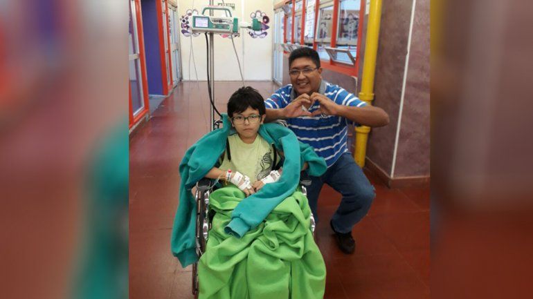 Aluén, el nene neuquino que sigue en la espera de un corazón 