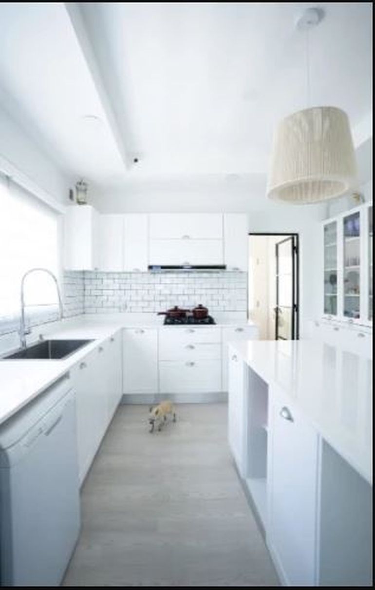 Nicole Neumann mostró la cocina de su nueva y majestuosa casa