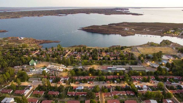 Se tiró al río para salvar a sus hijos y murió ahogado en el Limay