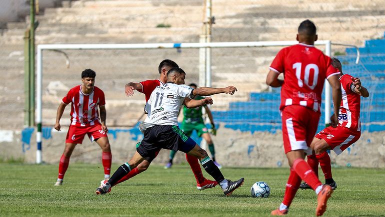 Regional Amateur: hubo partidazos por la tercera fecha y favoritos que se perfilan