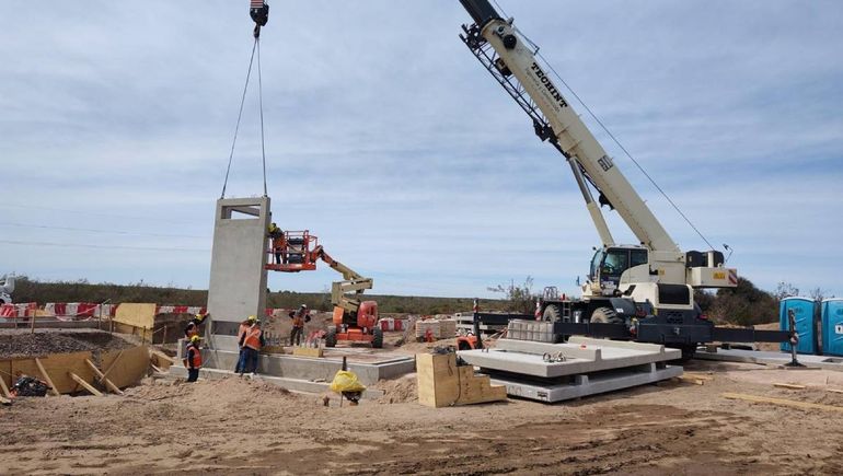 La obra del VMOS estar&aacute; completa este a&ntilde;o: en el segundo semestre comenzar&aacute; la exportaci&oacute;n de petr&oacute;leo por R&iacute;o Negro.