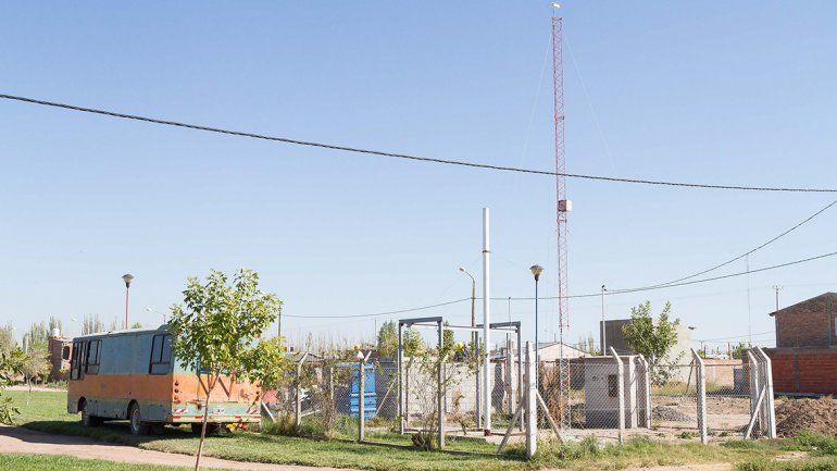 Frenaron la obra de la antena tras el reclamo de lo vecinos del DVN