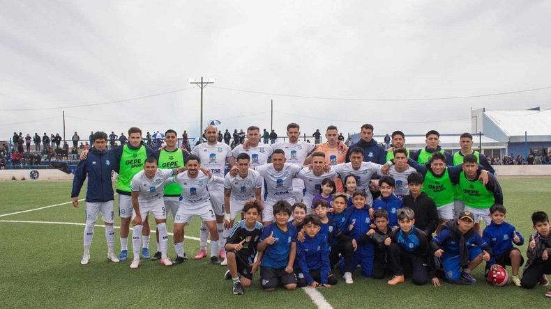 En un partido histórico, Rincón pone primera en los cuartos de final del Torneo Federal