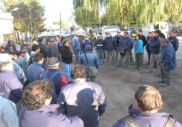Barrenderos y recolectores de basura están de paro